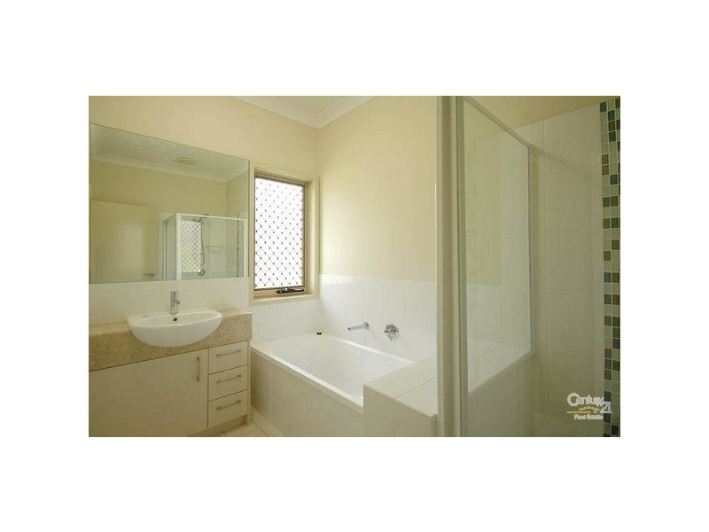 North Lakes QLD 4509