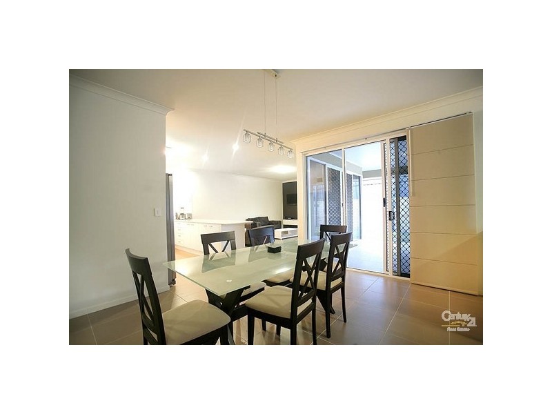 North Lakes QLD 4509