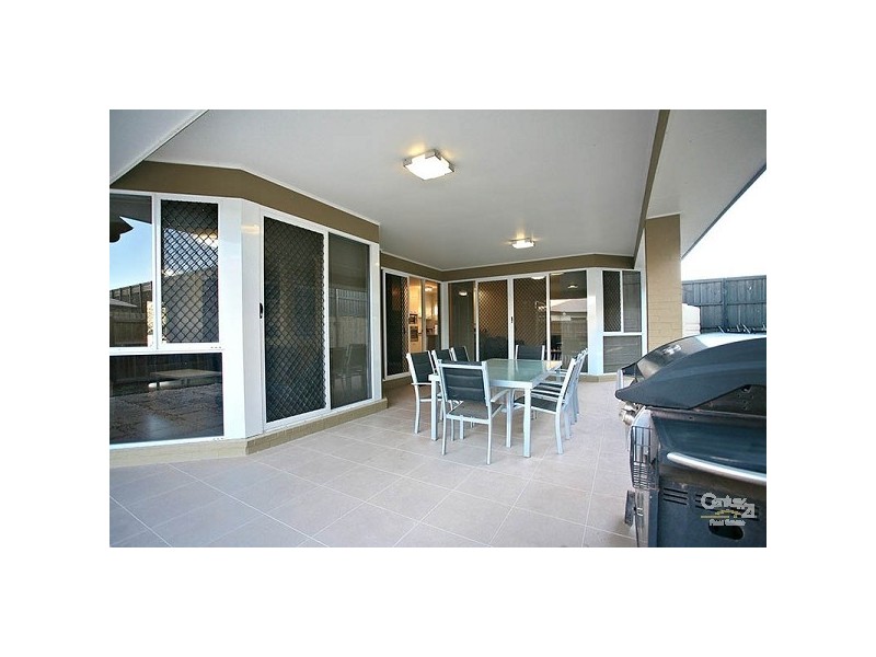 North Lakes QLD 4509