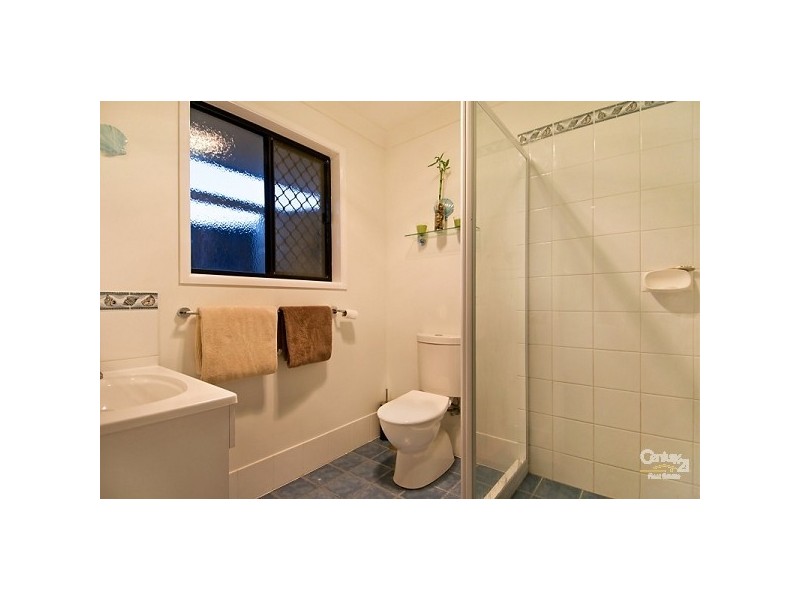 18 Hemlock Street, Warner QLD 4500