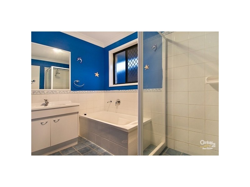 18 Hemlock Street, Warner QLD 4500