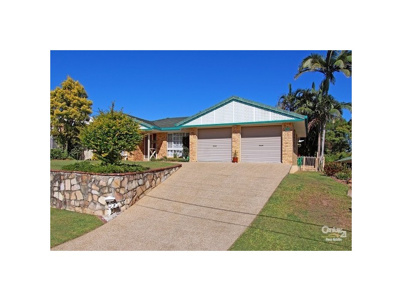 6 Peacock Street, Albany Creek QLD 4035