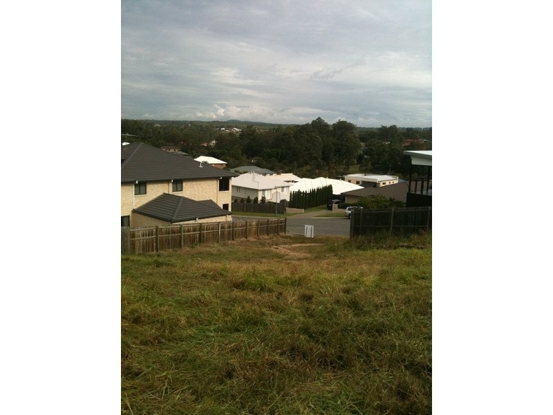 6 Fidelio Court, Eatons Hill QLD 4037