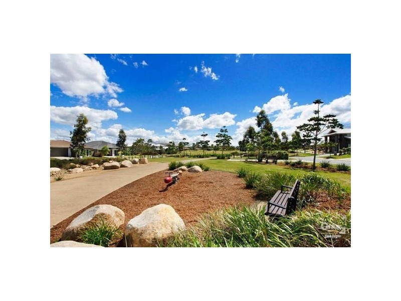 North Lakes QLD 4509