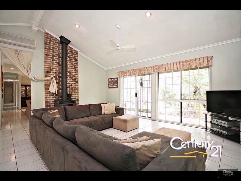 9 Spotted Gum Lane, Cashmere QLD 4500