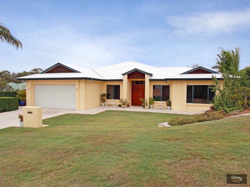 9 Pinehurst Court, Albany Creek QLD 4035
