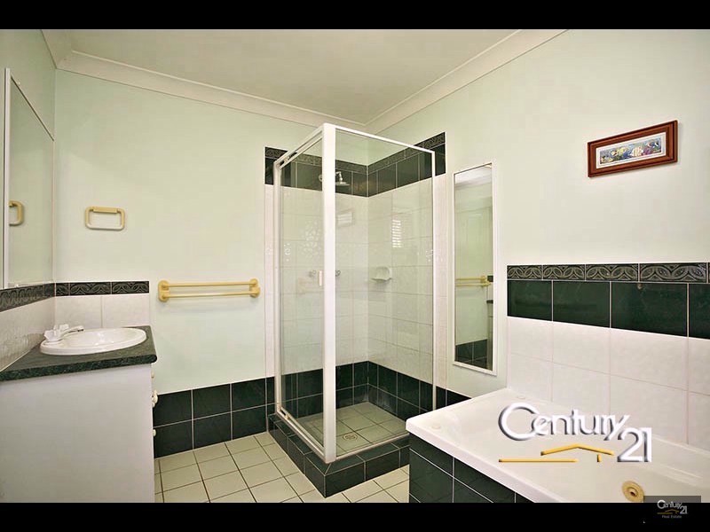 1  Macintyre Court, Bray Park QLD 4500