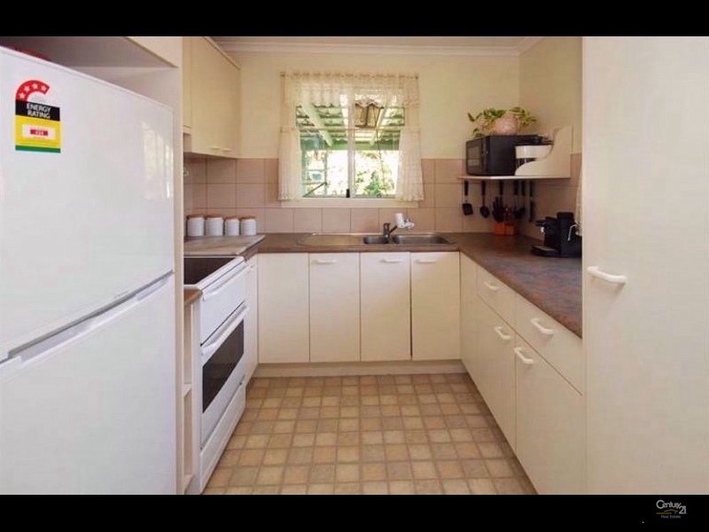 41 Bowen Avenue, Albany Creek QLD 4035