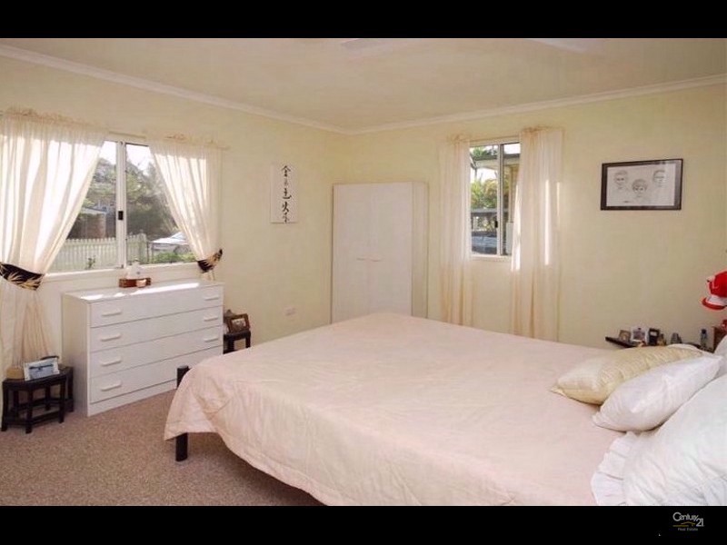 41 Bowen Avenue, Albany Creek QLD 4035