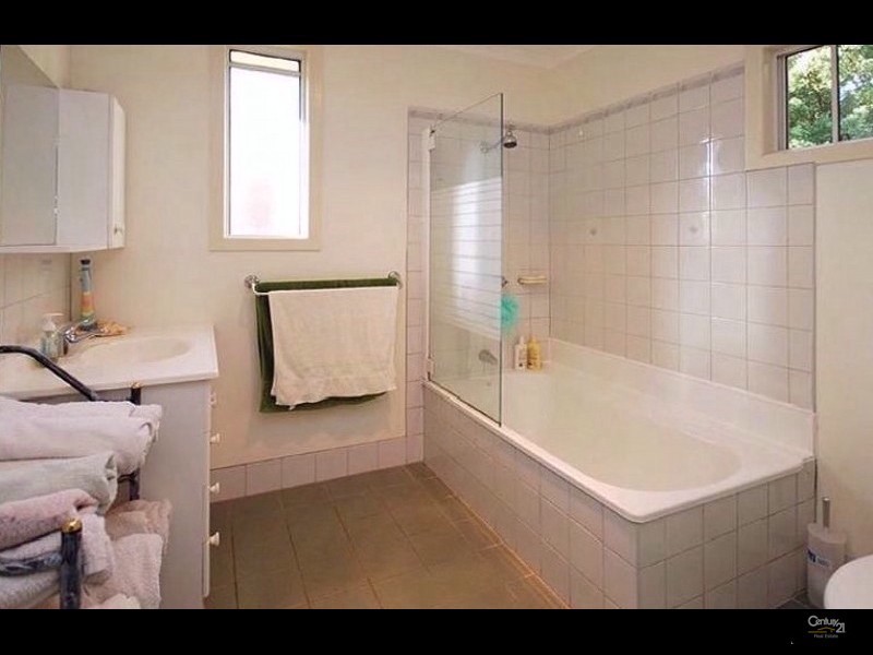 41 Bowen Avenue, Albany Creek QLD 4035