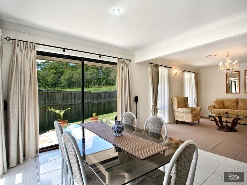 7 Woods Close, Mcdowall QLD 4053