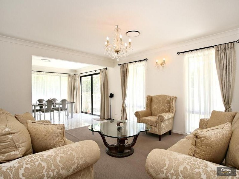 7 Woods Close, Mcdowall QLD 4053