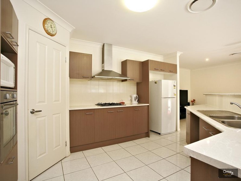 7 Woods Close, Mcdowall QLD 4053