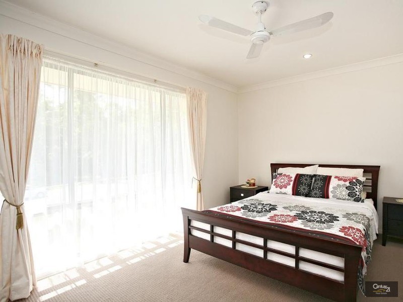 7 Woods Close, Mcdowall QLD 4053