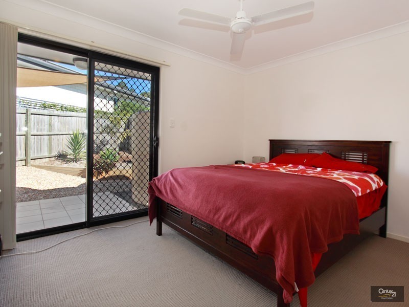 8 Koel Court, Warner QLD 4500