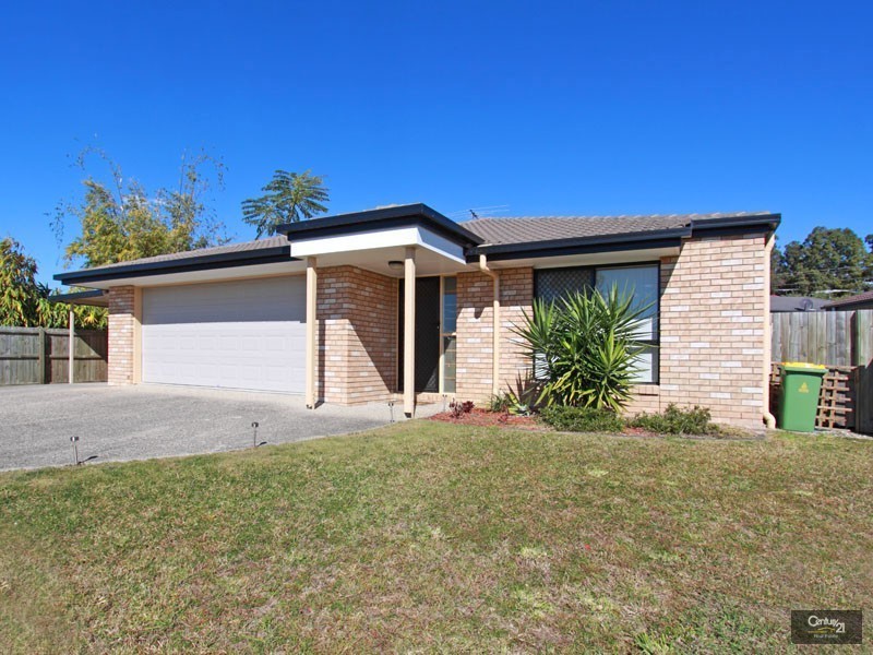 8 Koel Court, Warner QLD 4500