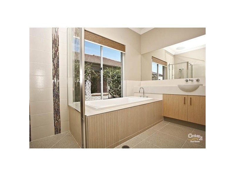 Warner QLD 4500
