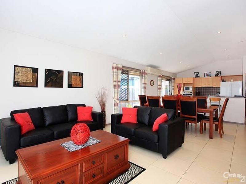 6 Beechwood Place, Warner QLD 4500