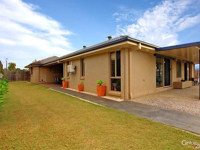 6 Beechwood Place, Warner QLD 4500