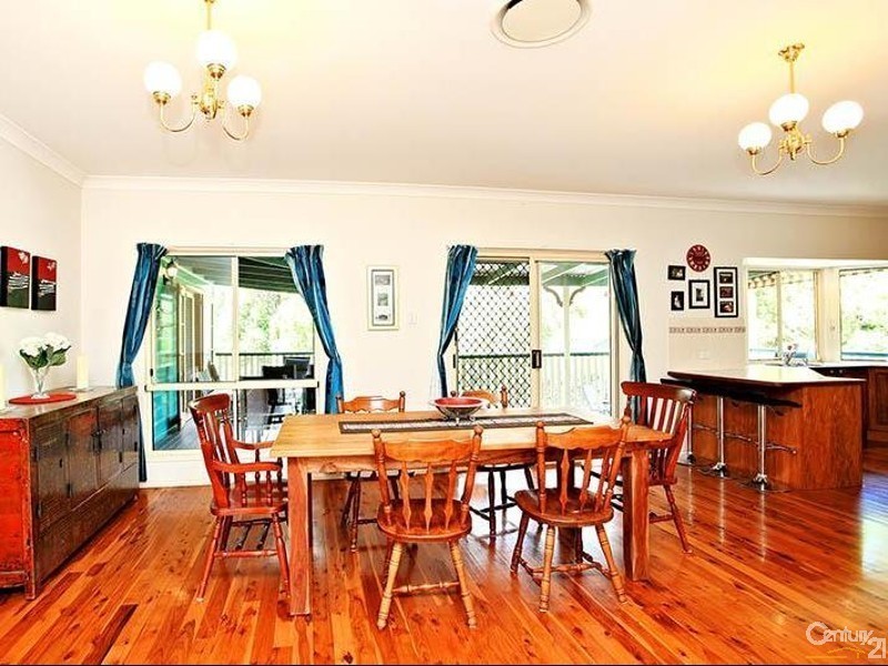 16 Carmody Court, Petrie QLD 4502