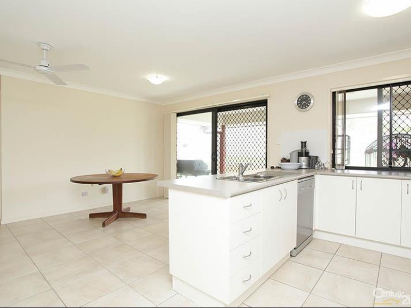 16 James Court, Joyner QLD 4500