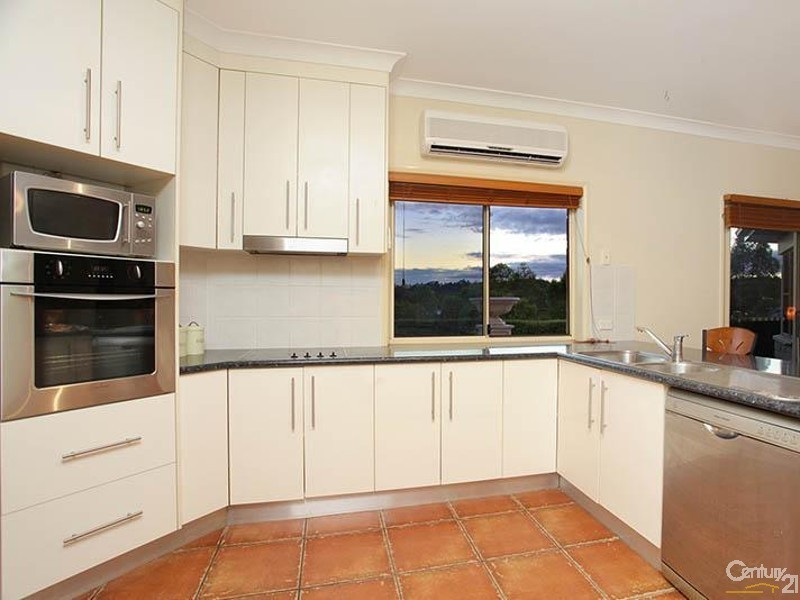 1 Tipuana Place, Cashmere QLD 4500