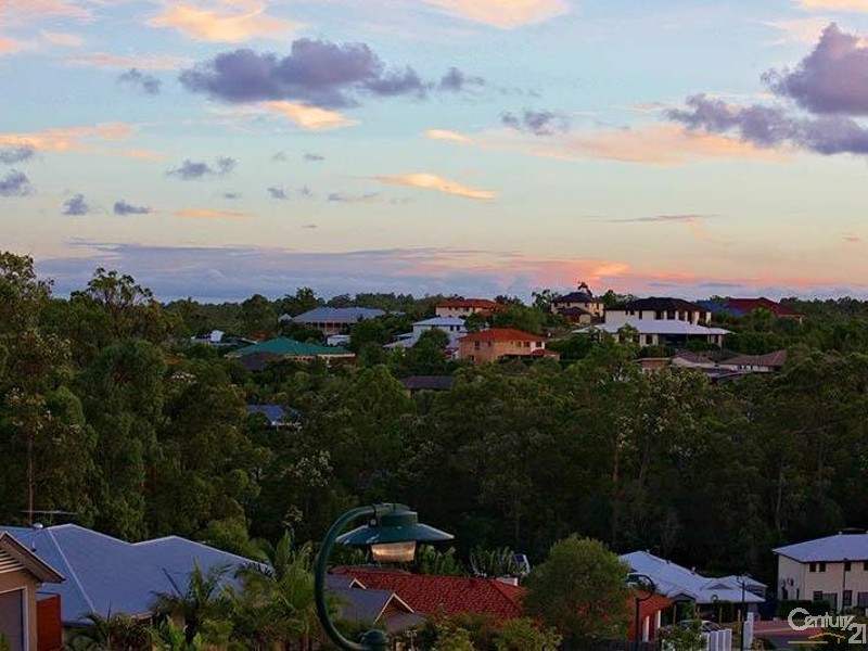 1 Tipuana Place, Cashmere QLD 4500