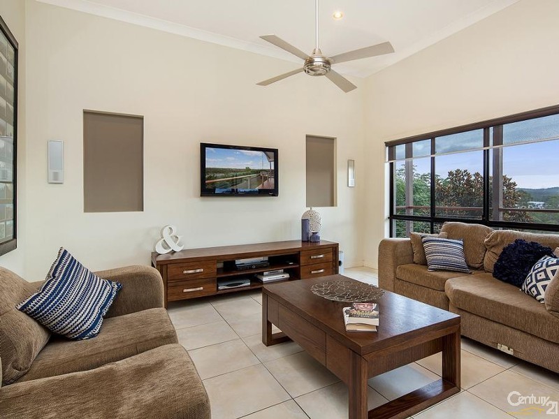 16 Alberic Court, Eatons Hill QLD 4037