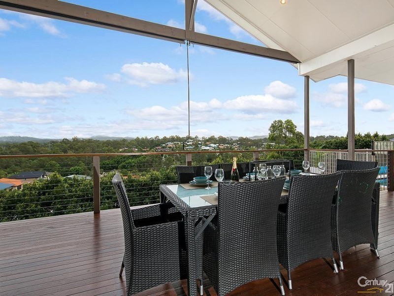 16 Alberic Court, Eatons Hill QLD 4037