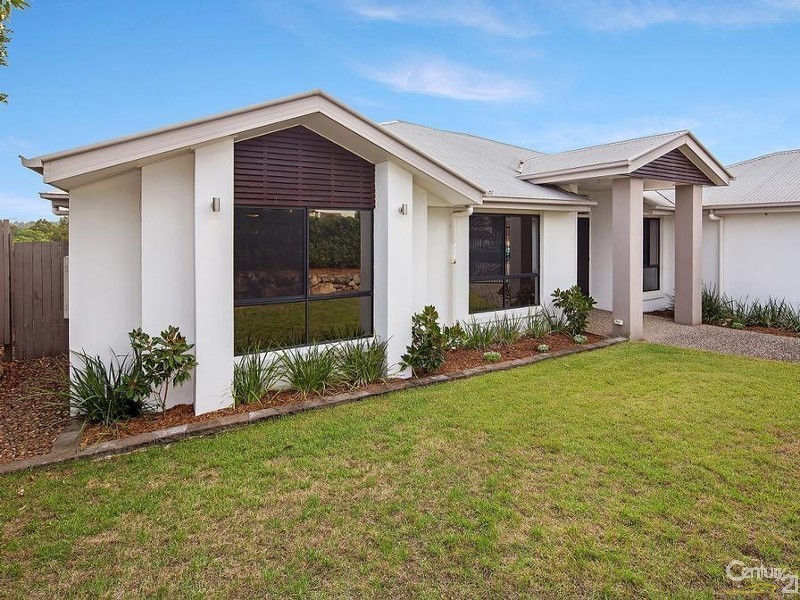 16 Alberic Court, Eatons Hill QLD 4037