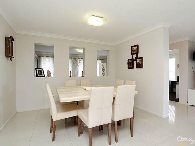 19 Hillary Drive, Warner QLD 4500