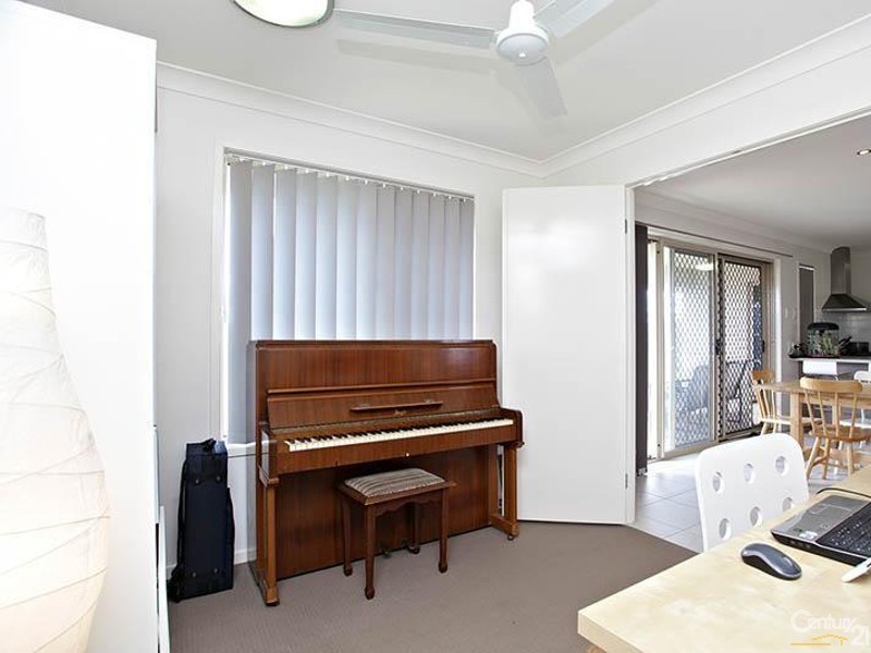 41 Winlock Circuit, Warner QLD 4500