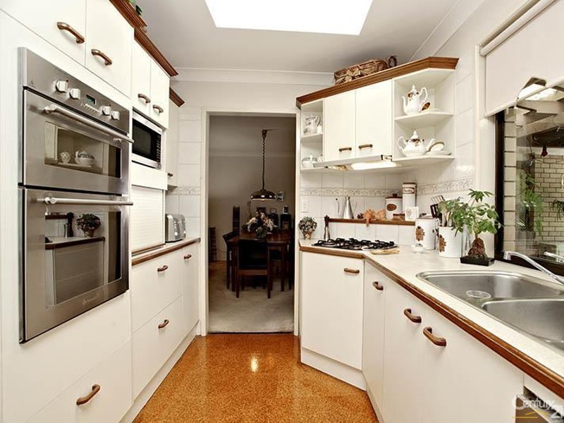 15 Navua Street, Strathpine QLD 4500