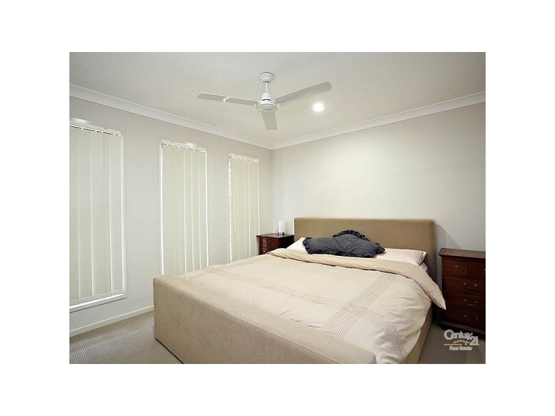 12 Suntrust Street, North Lakes QLD 4509