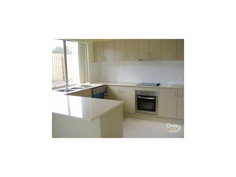 35 Aramac Street, Brassall QLD 4305
