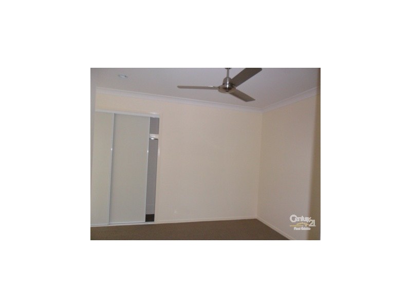 15 Staaten Street, Brassall QLD 4305