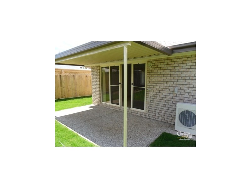8 Tunstall Place, Brassall QLD 4305