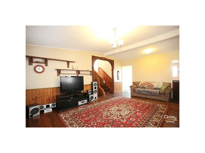 64 Dahlia Street, Cannon Hill QLD 4170