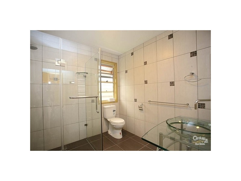 64 Dahlia Street, Cannon Hill QLD 4170