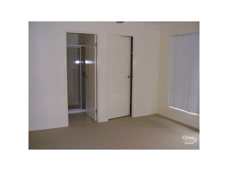 17 Alexandra Street, Brassall QLD 4305