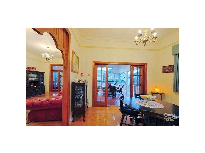 62 Beatrice Street, Hawthorne QLD 4171