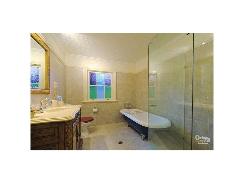 62 Beatrice Street, Hawthorne QLD 4171