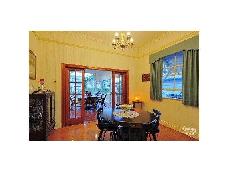 62 Beatrice Street, Hawthorne QLD 4171