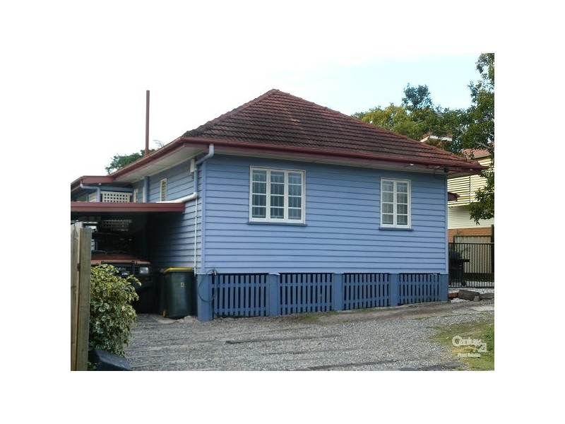 4 Goolara, Cannon Hill QLD 4170