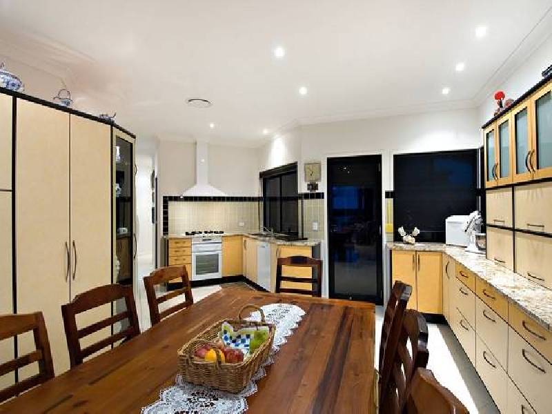 24 Springbrook Grove, Buderim QLD 4556