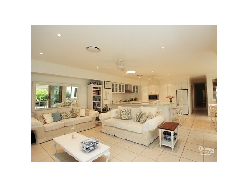 31 Moorings Circuit, Twin Waters QLD 4564