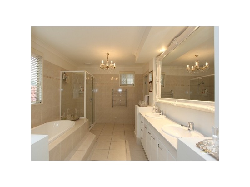 31 Moorings Circuit, Twin Waters QLD 4564