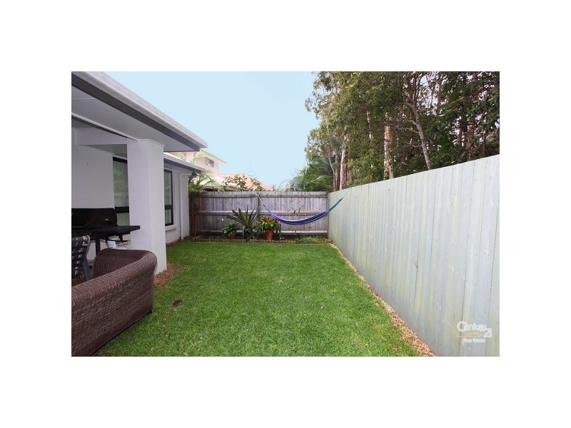 8 Veerings Cresent, Twin Waters QLD 4564