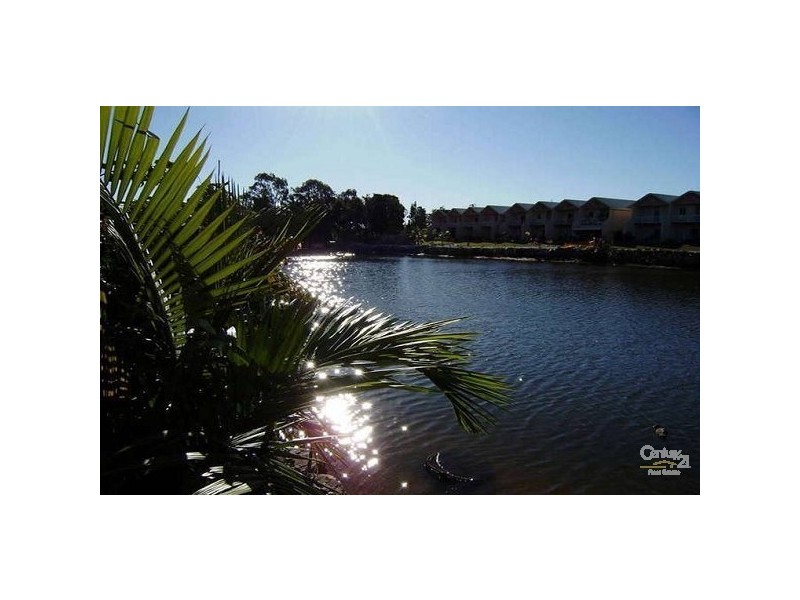 73 Prestwick Drive, Twin Waters QLD 4564