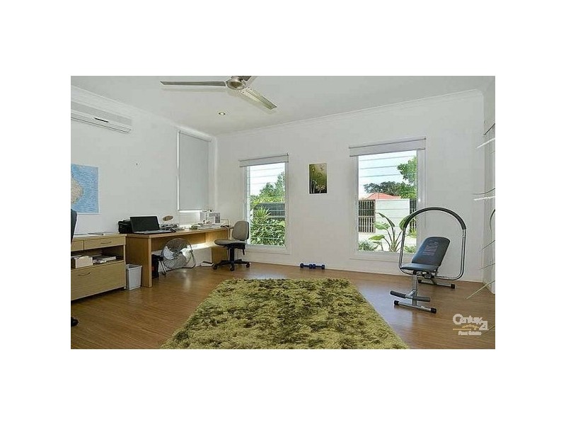 32 Stillwater dve, Twin Waters QLD 4564